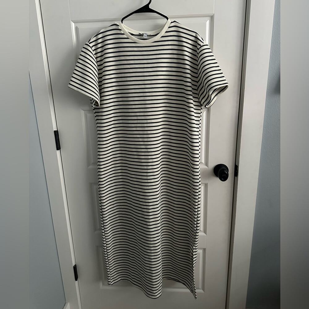 Polagram Striped Long Side Slit T-Shirt Maxi Dress